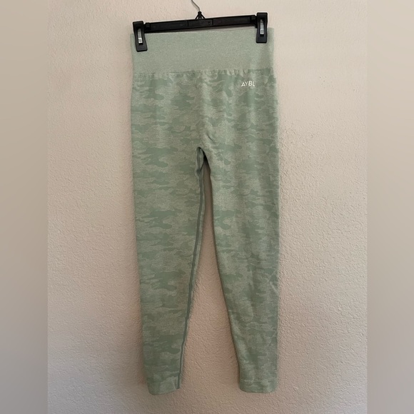 AYBL Leggings, Light Green Camo - Picture 2 of 4